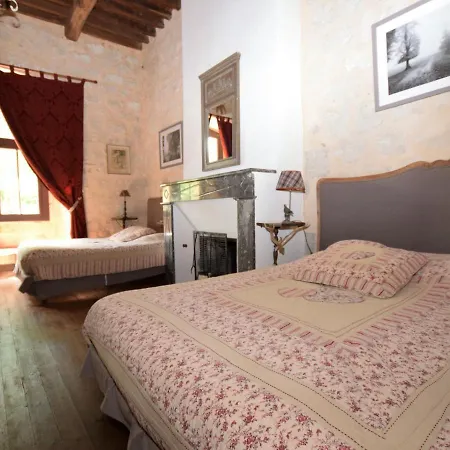 Rustic Chateau With Pool And Views Near Agen בית נופש Saint-Caprais-de-Lerm
